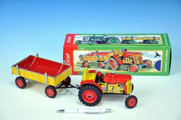 Traktor Zetor s prívesom červený na kľúčik kov 28cm Kovap v krabičke