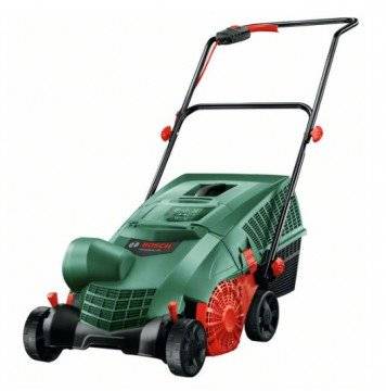 BOSCH Prevzdušňovač trávnika UniversalRaker 900